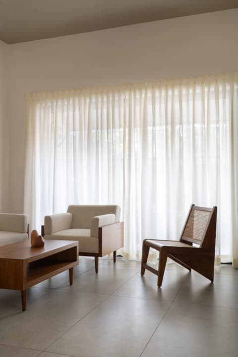 Dr Rachel Daniel image 18