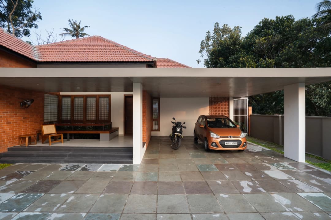 Dr Rachel Daniel image 35