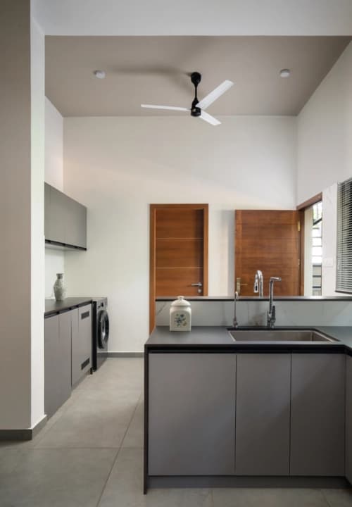 Dr Rachel Daniel image 9